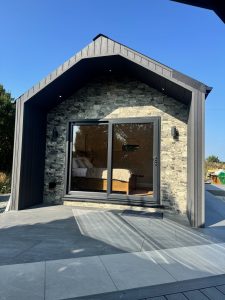 Garden room by CG Joinery